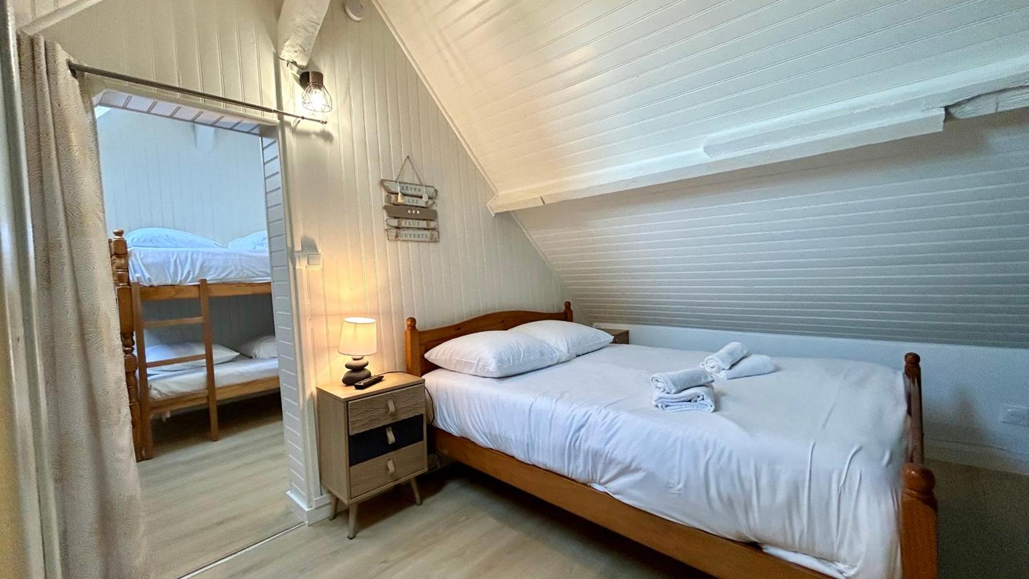 Maison 4 Personnes, En Centre Ville เลอโครทัว ภายนอก รูปภาพ