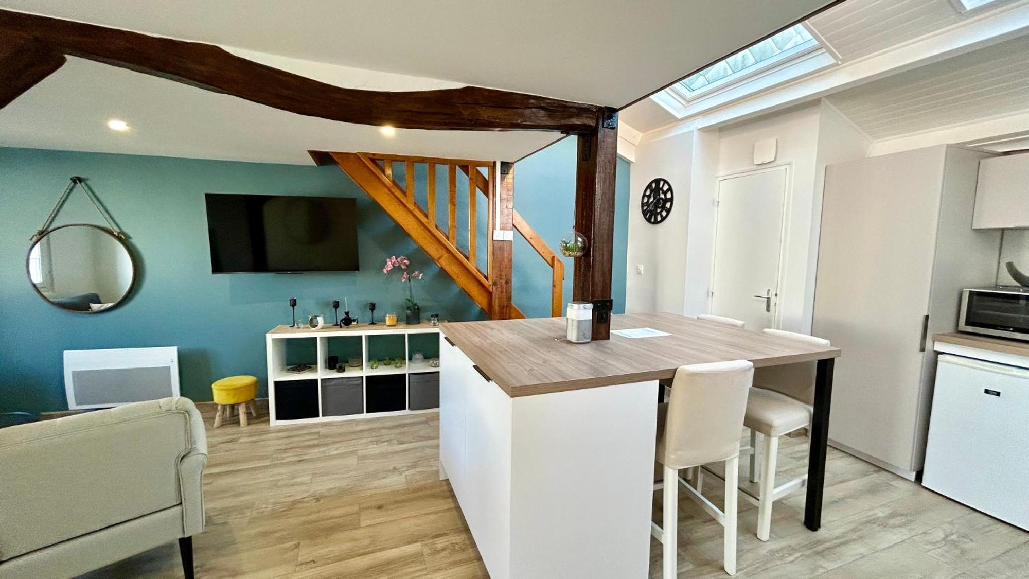 Maison 4 Personnes, En Centre Ville เลอโครทัว ภายนอก รูปภาพ